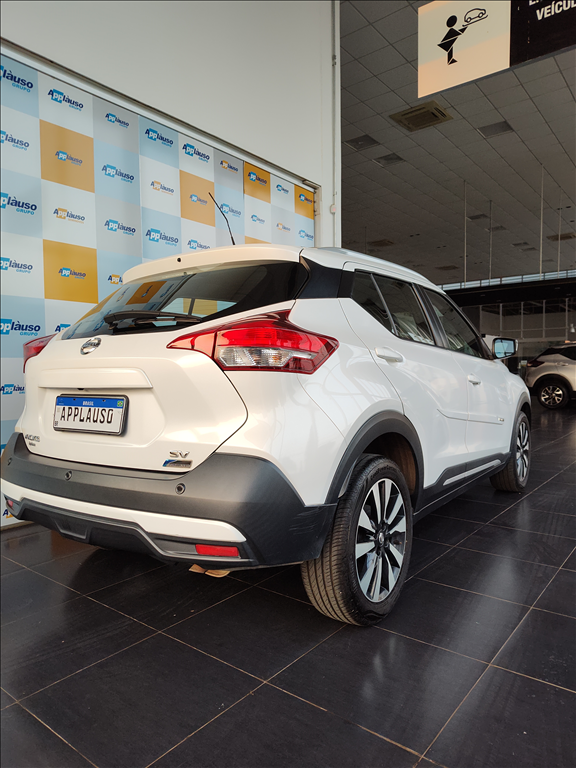 Nissan Kicks - 1.6 16V FLEXSTART SV 4P XTRONIC