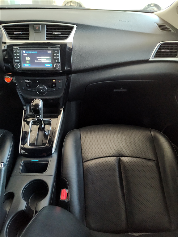 Nissan Sentra - 2.0 SV 16V FLEX 4P AUTOMÁTICO