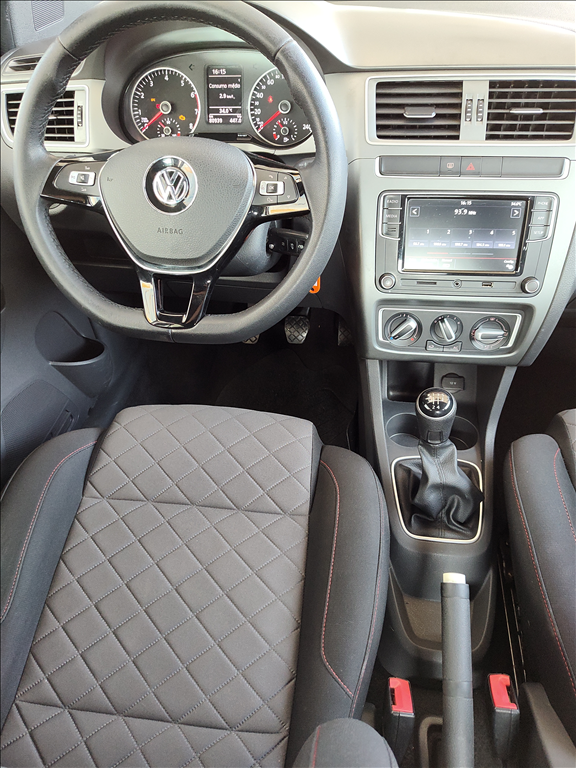 Volkswagen Fox - 1.6 MSI TOTAL FLEX XTREME 4P MANUAL