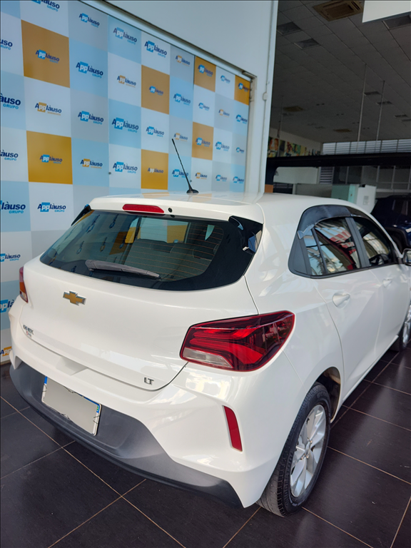 Chevrolet Onix - 1.0 FLEX LT MANUAL