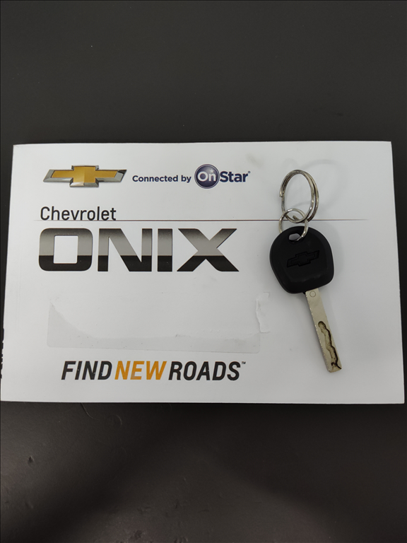 Chevrolet Onix - 1.0 FLEX LT MANUAL