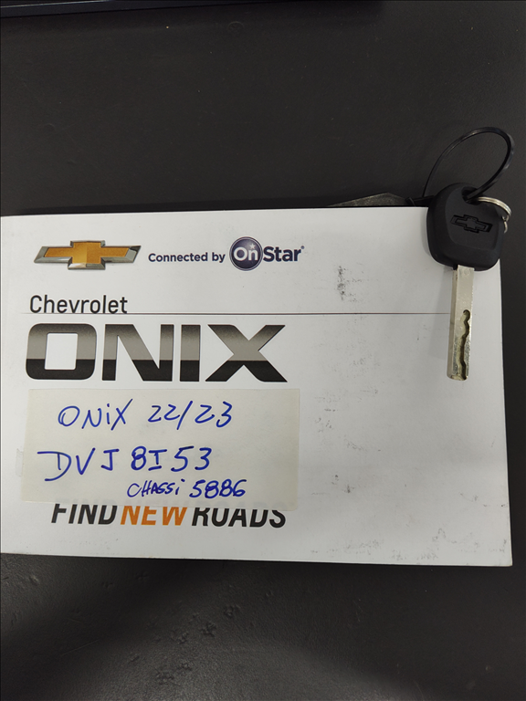 Chevrolet Onix - 1.0 FLEX LT MANUAL