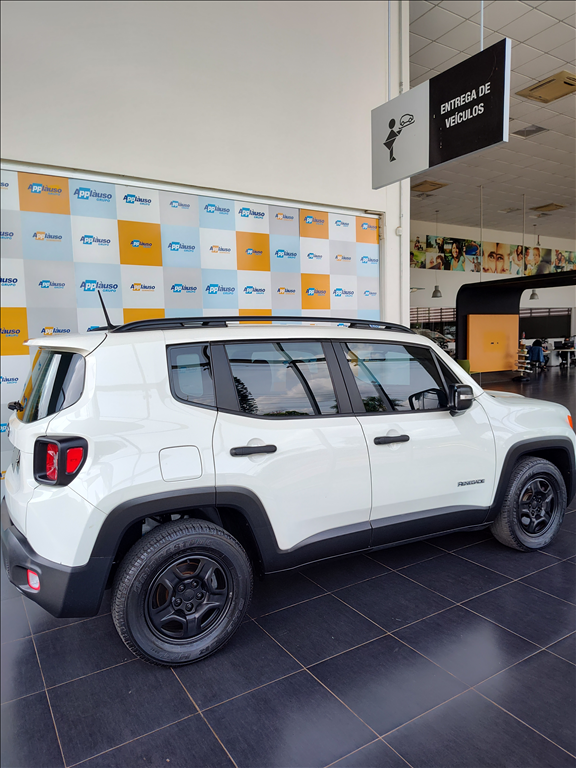 Jeep Renegade - 1.8 16V FLEX 4P AUTOMÁTICO