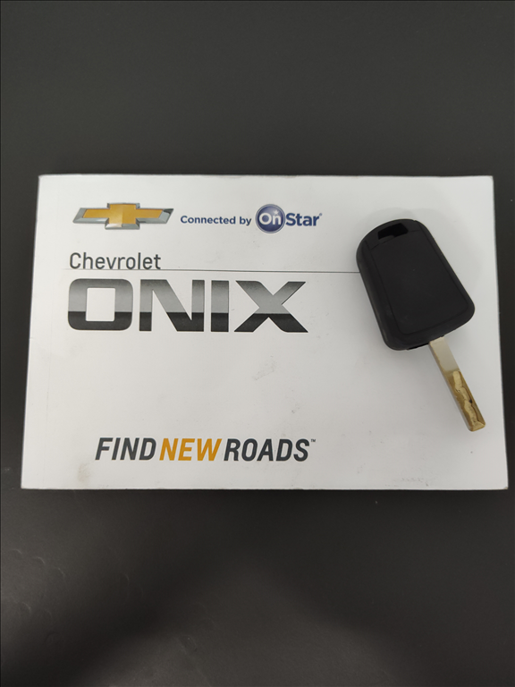 Chevrolet Onix - 1.0 FLEX LT MANUAL