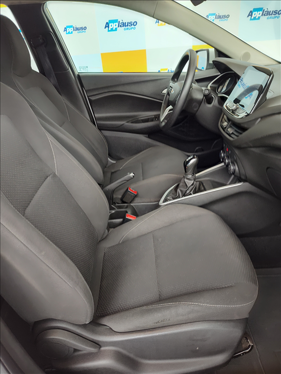 Chevrolet Onix – 1.0 FLEX LT MANUAL