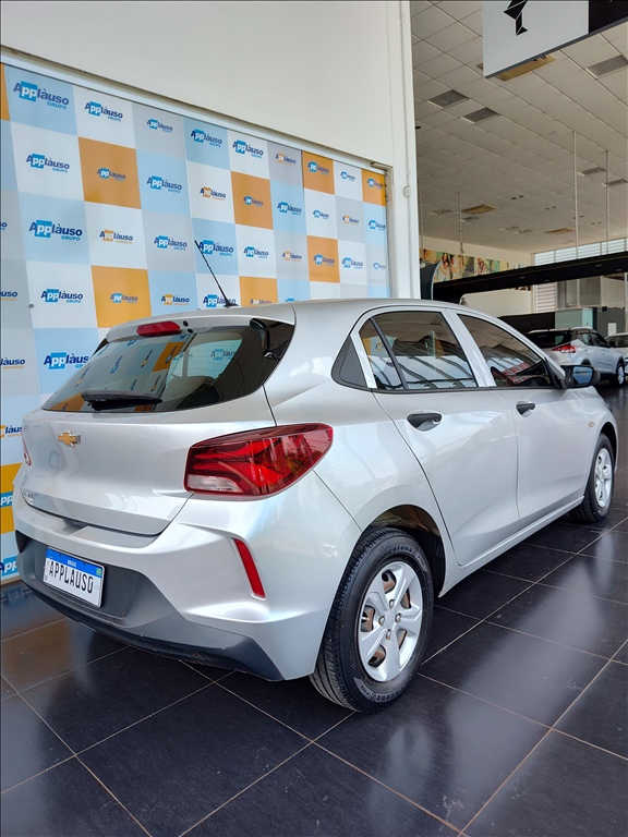 Chevrolet Onix - 1.0 FLEX MANUAL