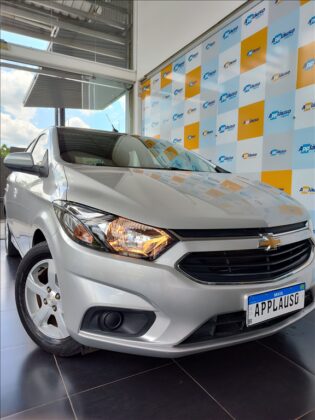 Chevrolet Onix – 1.4 MPFI LT 8V FLEX 4P MANUAL