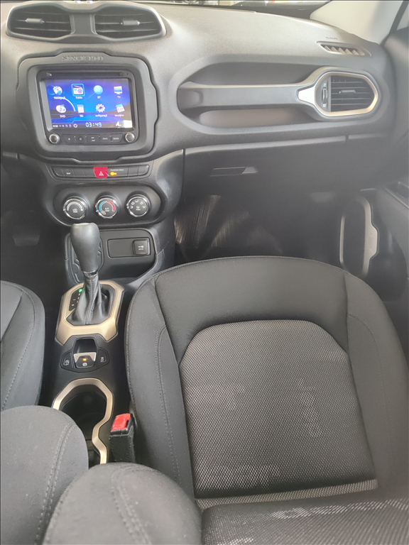 Jeep Renegade - 1.8 16V FLEX 4P AUTOMÁTICO