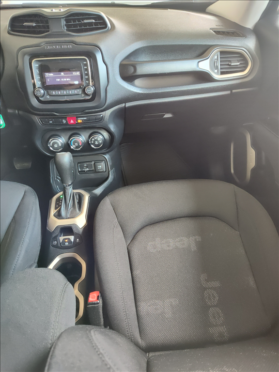 Jeep Renegade - 1.8 16V FLEX SPORT 4P AUTOMÁTICO