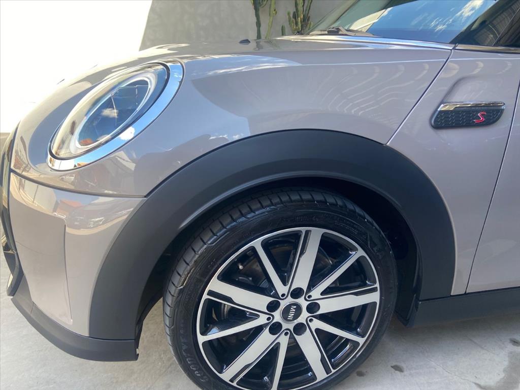 Mini Cooper – 2.0 16V TWINPOWER GASOLINA S 4P STEPTRONIC