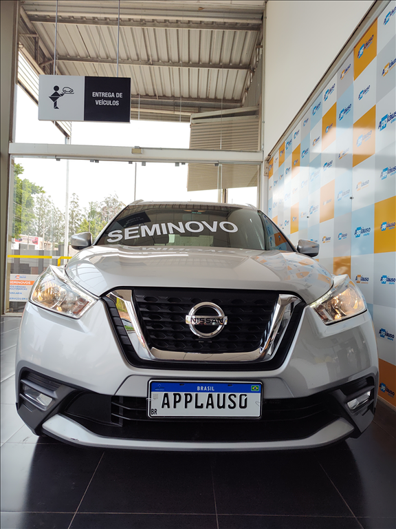 Nissan Kicks - 1.6 16V FLEXSTART SV 4P XTRONIC