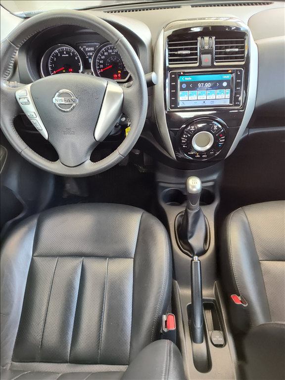 Nissan Versa - 1.6 16V FLEX SL 4P MANUAL