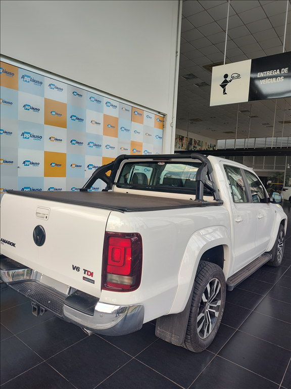 Volkswagen Amarok - 3.0 V6 TDI DIESEL HIGHLINE CD 4MOTION AUTOMÁTICO