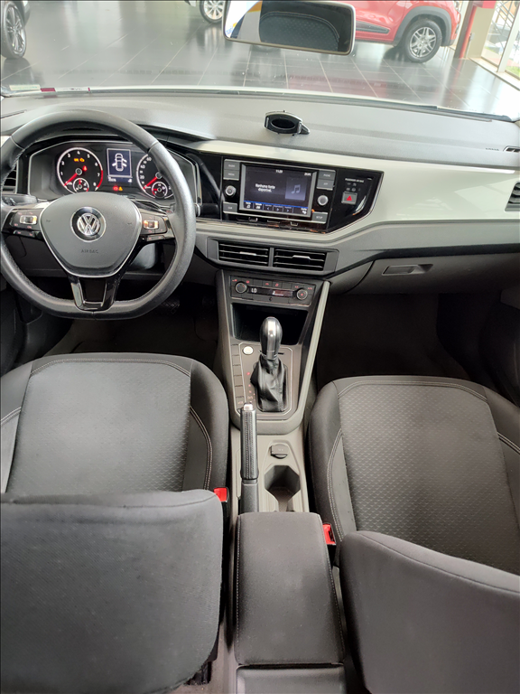 Volkswagen Polo - 1.0 200 TSI HIGHLINE AUTOMÁTICO